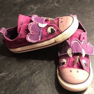 Triceratops Converse